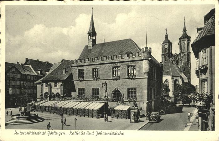 Goettingen Niedersachsen Johanniskirche Rathaus