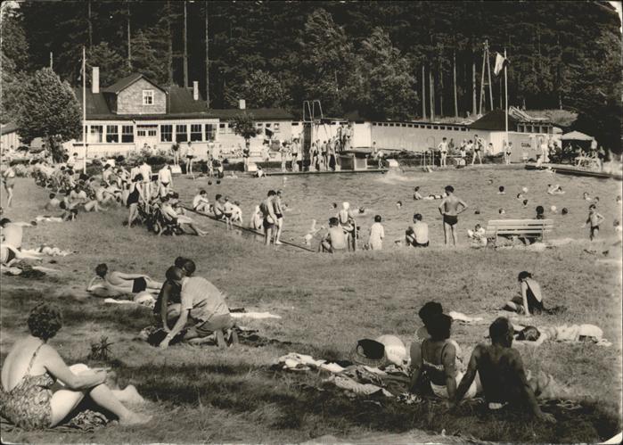 Finsterbergen Schwimmbad