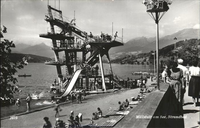 Millstatt Millstaettersee See Strandbad Sprungturm
