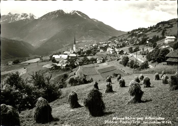 Wenns Pitztal Tirol Teilansicht  Heuernte Hohe Aifner Spitz