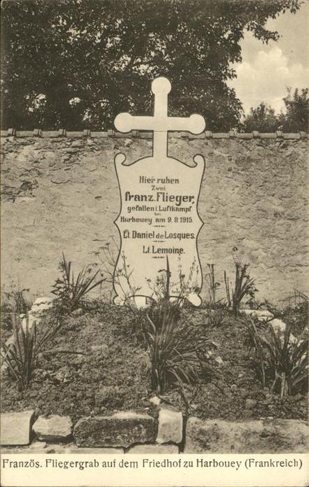 Tod Fliegergrab Friedhof Harbouey Frankreic
