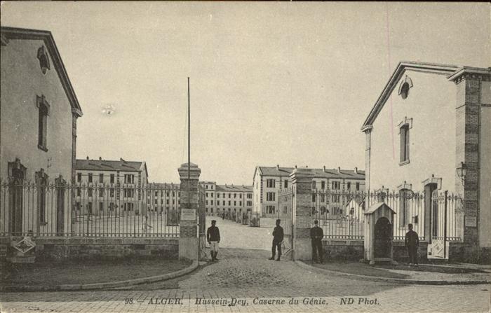 Alger Algerien Hussein_Dey Caserne du Genie Soldaten