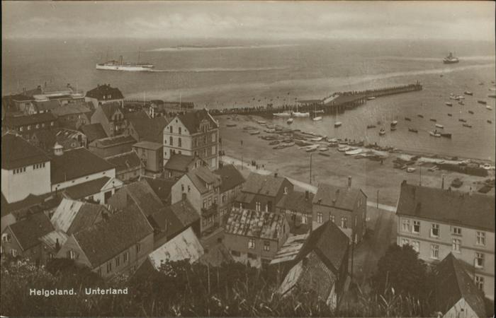 HELGOLAND Insel Schleswig-Holstein Unterland Boote schiffe Seebruecke