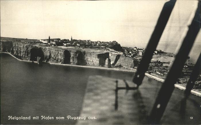 HELGOLAND Insel Schleswig-Holstein Fliegeraufnahme mit Hafen