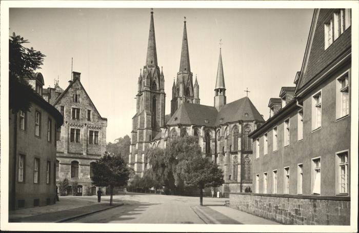 Marburg Lahn Elisabethkirche mit Ohren und Kinderkli
