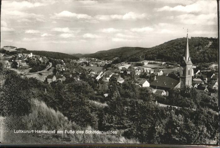 Hartenrod Gladenbach Gesamtansicht mit Kirche