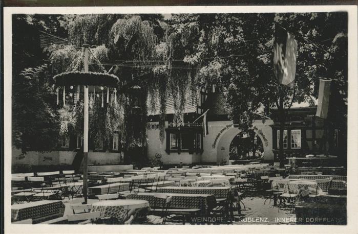 Koblenz Rhein innerer Dorfplatz Weindorf Winzerfest