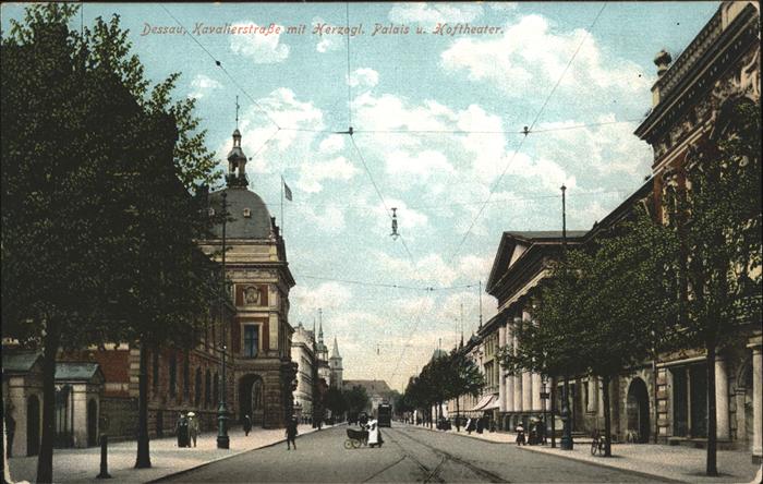 Dessau-Rosslau Kavalierstrasse mit Herzoglichem Palais