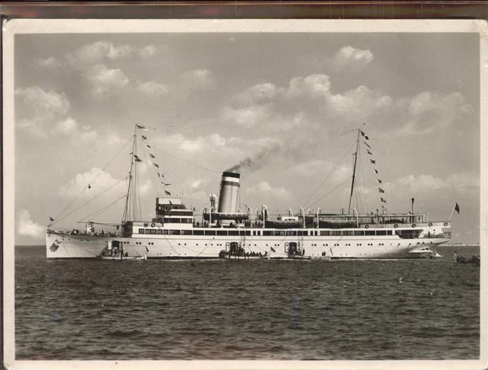 Dampfer Oceanliner Cobra