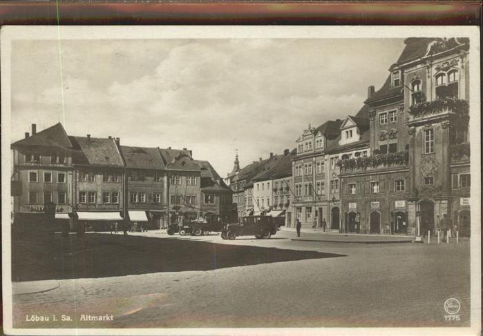 Loebau Sachsen Altmarkt Autos