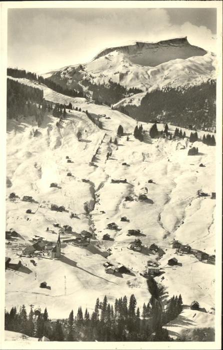 Hirschegg Kleinwalsertal Vorarlberg Ortsansicht mit Hoch_Ifen