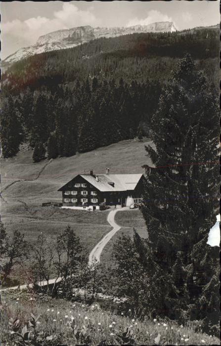 Hirschegg Kleinwalsertal Vorarlberg Haus Müllermit Hoch_Ifen