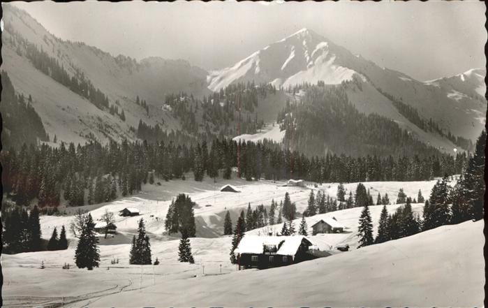 Hirschegg Kleinwalsertal Vorarlberg Berggasthof Haus Küren mit Walmendinger