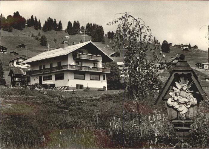 Hirschegg Kleinwalsertal Vorarlberg Gasthaus Breuer Wegkreuz