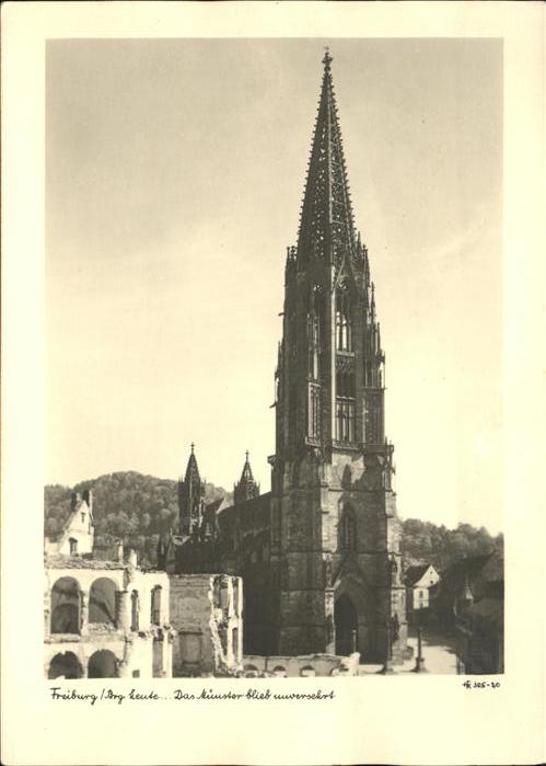 Freiburg Breisgau Münster nach Fliegerangriff 1944