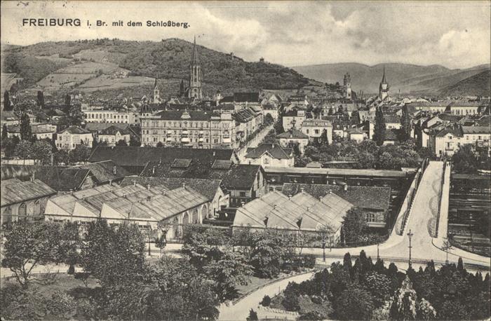 Freiburg Breisgau Blick auf Freiburg und Schlossberg Feld