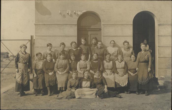 MANNHEIM BW Kindergaertnerinnen