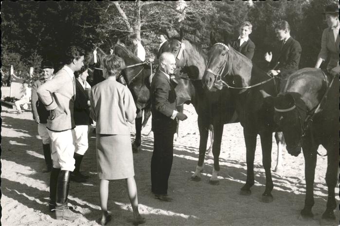 Ising Chiemsee Siegerehrung Reitturnier Pferd