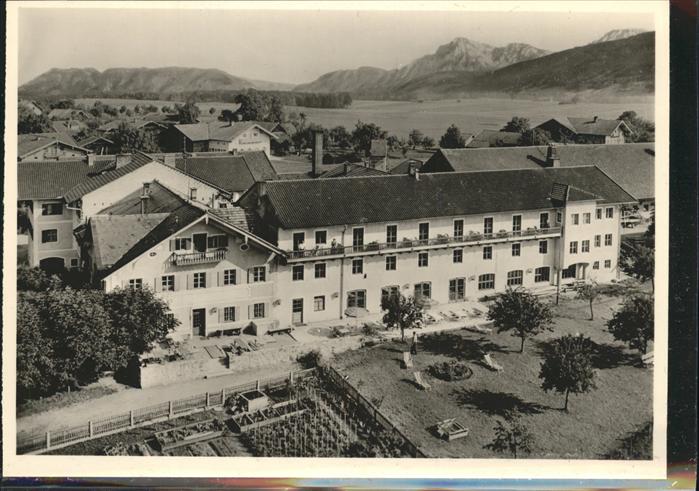 Holzhausen Teisendorf Kneippkurheim Blick zum Hochstaufen und
