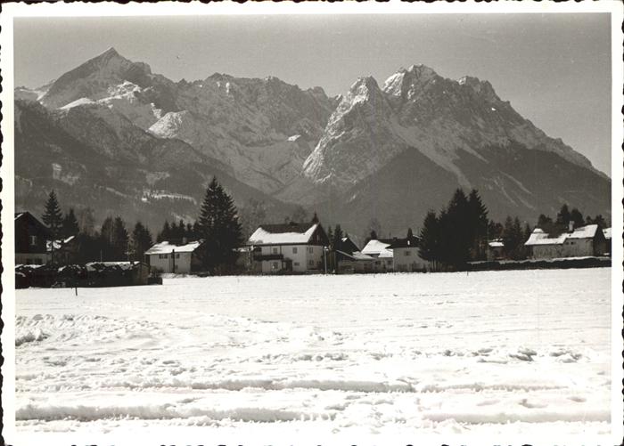GARMISCH-PARTENKIRCHEN Bayern Zugspitze mit Alpspitze