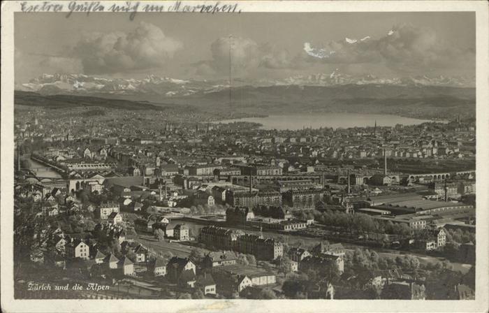 Zuerich Panorama mit Alpen
