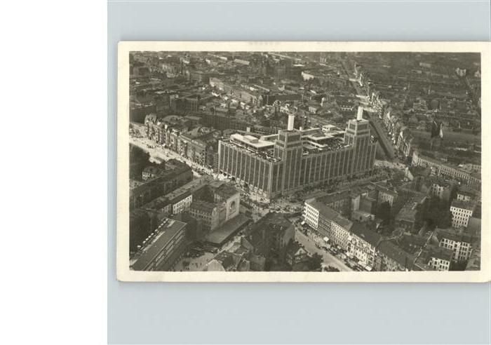 BERLIN  CITY Rudolf Karstadt Gebaeude