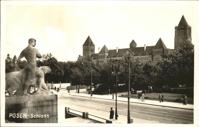 Posen Poznan Schloss Denkmal Skulptur