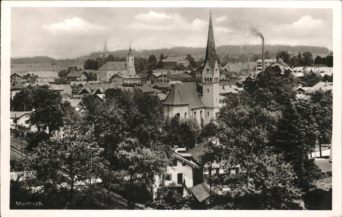 Miesbach Teilansicht mit Kirche