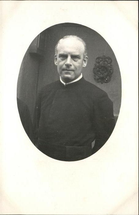 Tegernbach Pfaffenhofen Portrait Pfarrer Miller