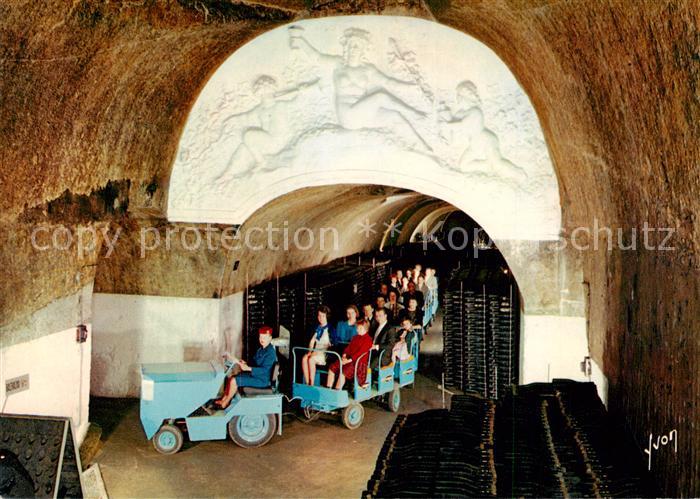 Epernay 51 Marne En Champagne La sensationnelle visite des Caves Champagne Merci