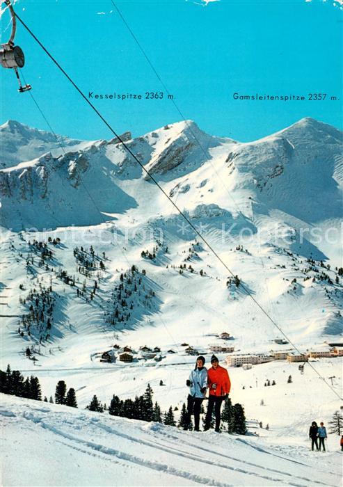 Obertauern AT Petersbuehel Kurvenlift mit Skigebiet Gamsleiten