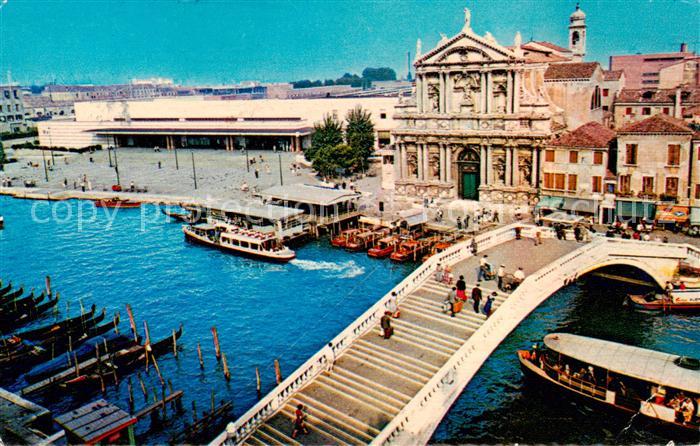 Venedig Venezia Die Scalzi Bruecke am Bahnhof