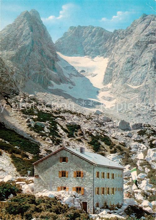 Blaueishuette 1700m Hochkalter Berchtesgaden Blaueisspitze Hochkalter und Blauei