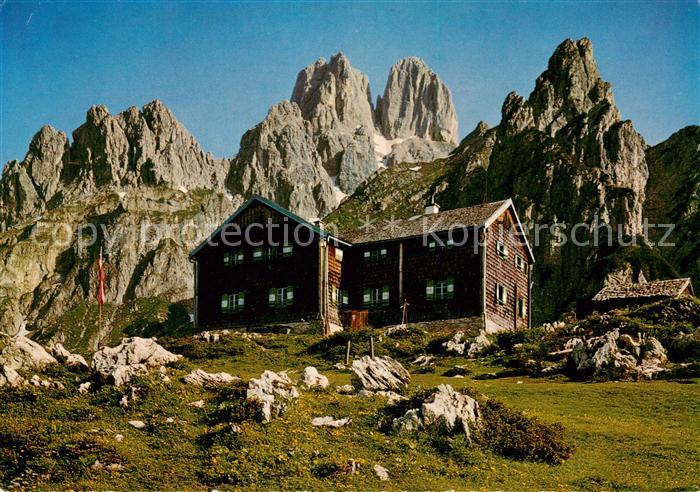 Hofpuerglhuette 1703m Dachstein AT Dachstein Kampl Bischofsmuetze Mosermandl