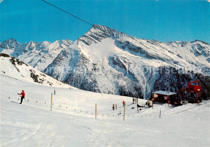 Mallnitz Tauernbahn Kaernten AT Ebenegg Lift und Ankogelbahn mit Maresenspitze