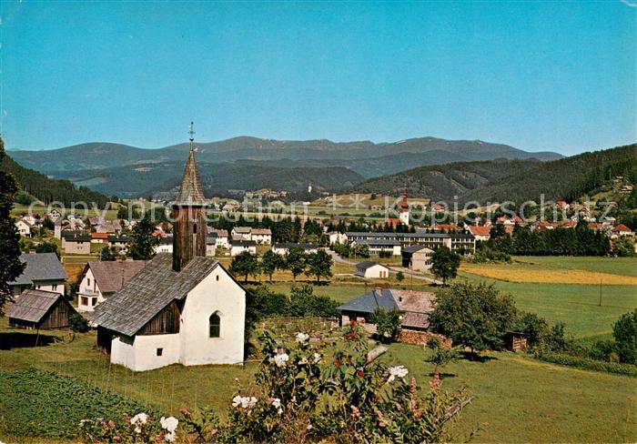 Weitensfeld Gurktal Kaernten AT Panorama mit Kirche und Gurktaler Alpen