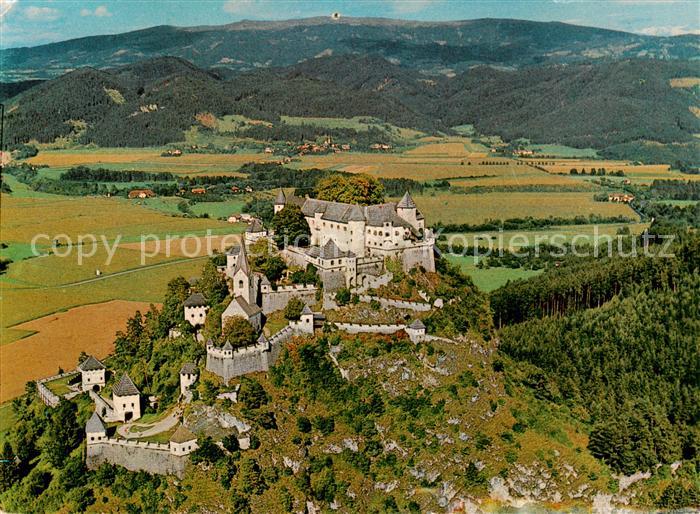 Burg Hochosterwitz Kaernten AT Fliegeraufnahme