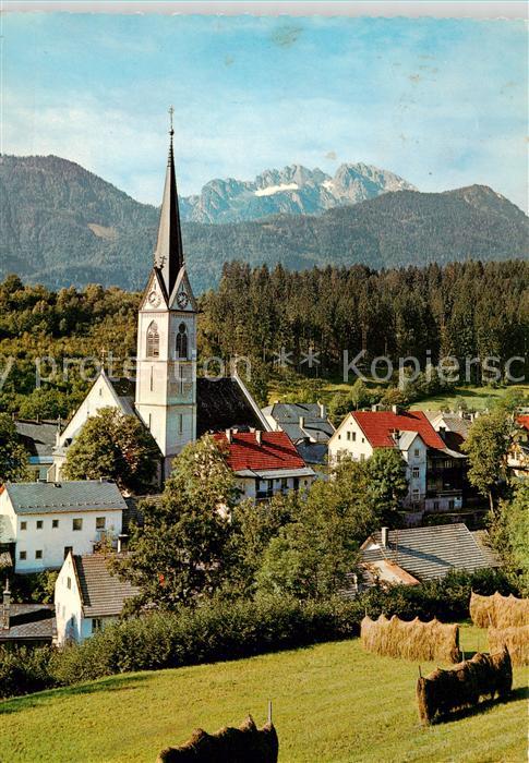 Hermagor Kaernten AT Panorama mit Kirche und Gartnerkofel