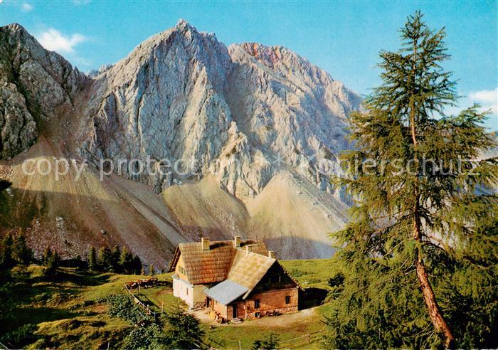 Klagenfurter Huette 1663m Kaernten in den Karawanken mit Klagenfurter Spitze und