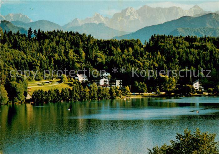 Klopeinersee Kaernten AT mit Steiner Alpen