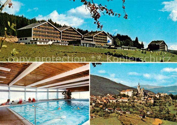 Althofen Kaernten AT Kurbad Hallenbad Panorama mit Kirche