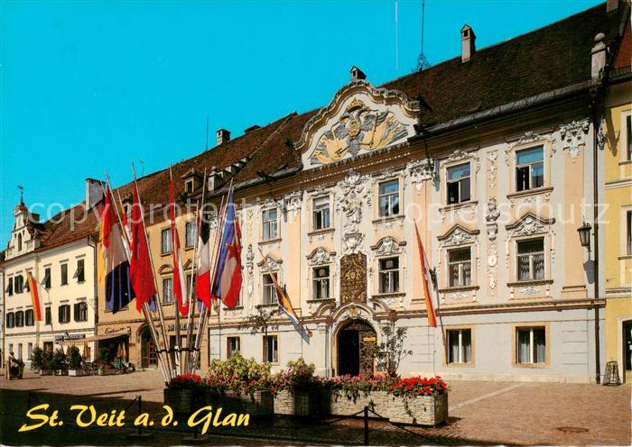 St Veit Glan Kaernten AT Rathaus mit Barockfassade