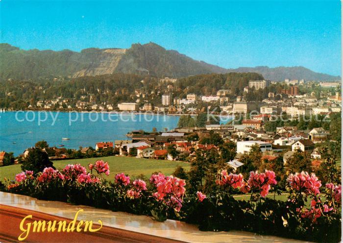 Gmunden Traunsee Salzkammergut AT Panorama mit Traunsee