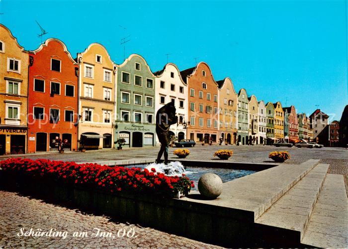 Schaerding Inn AT Oberer Stadtplatz Christophorus-Brunnen Barockgiebel