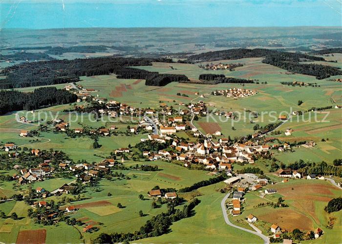 Muenzkirchen AT Ort am Fusse des Haugsteins