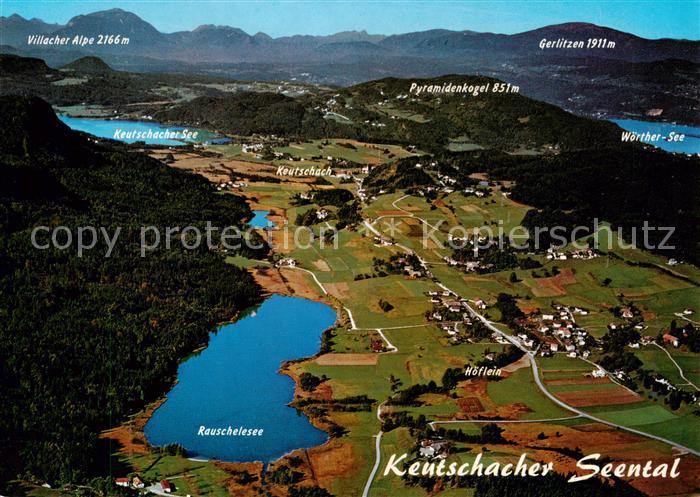 Keutschach am See Kaernten AT Blick ueber das Keutschacher Seental
