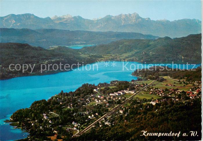 Krumpendorf Woerthersee AT Panorama Blick gegen Reifnitz und Karawanken