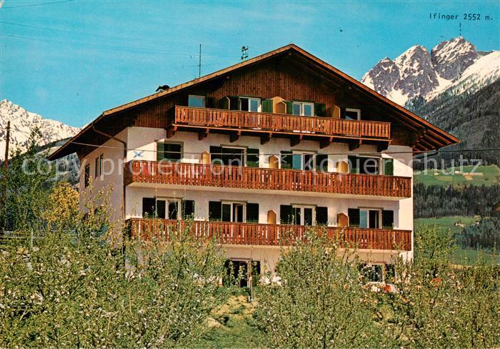 Dorf-Tirol Suedtirol IT Garni Somvi