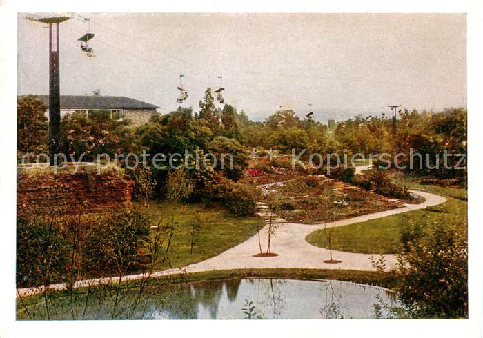 STUTTGART CITY Mit der Sesselbahn ueber das Tal der Rosen