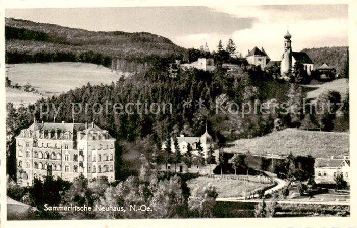 Neuhaus Weissenbach Panorama mit Burg